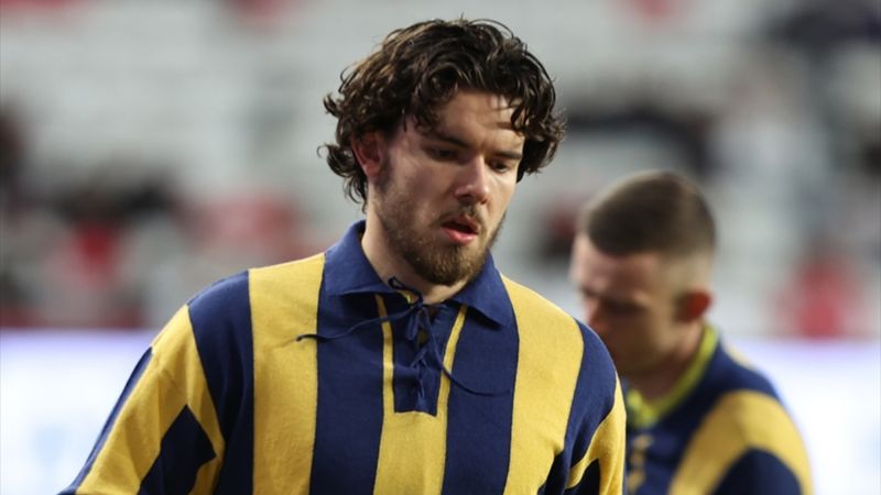 Ferdi Kadıoğlu'na Arsenal'den yakın takip! Adım adım izlettirilecek