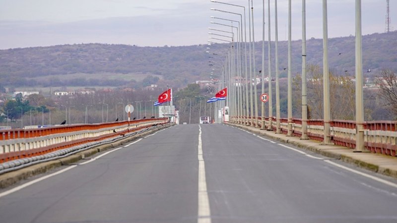 Yunanistan'da çiftçiler, Türkiye sınırında eylem kararı aldı