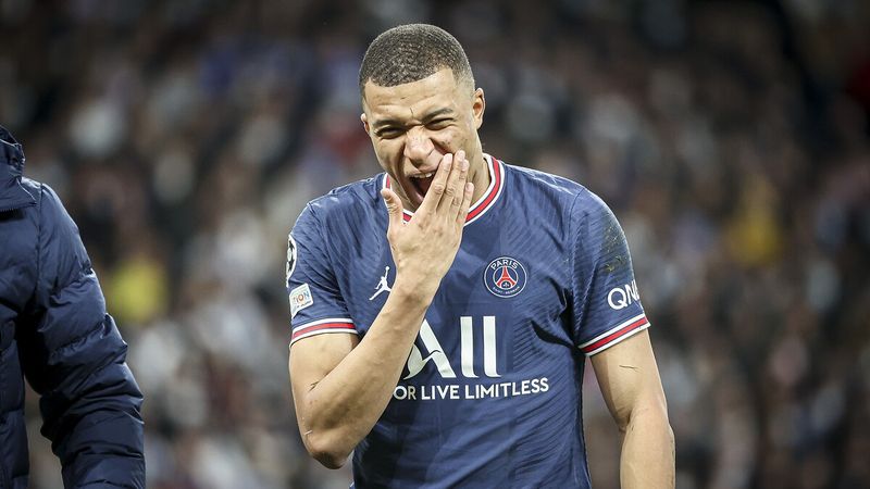 Real Madrid'i bekleyen kriz: Kylian Mbappe kaç numaralı formayı giyecek