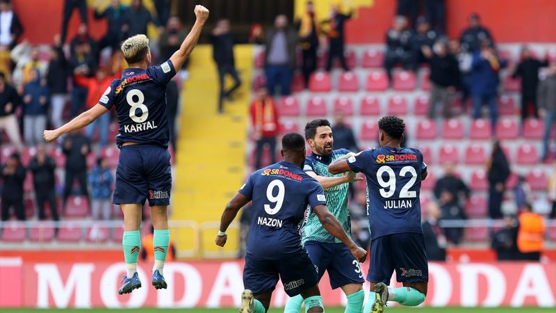 Kayserispor'dan müthiş dönüş! Ankaragücü'nü son dakikada yıktılar