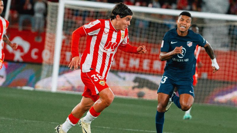 Atletico Madrid lig sonuncusu Almeria'dan çelme yedi