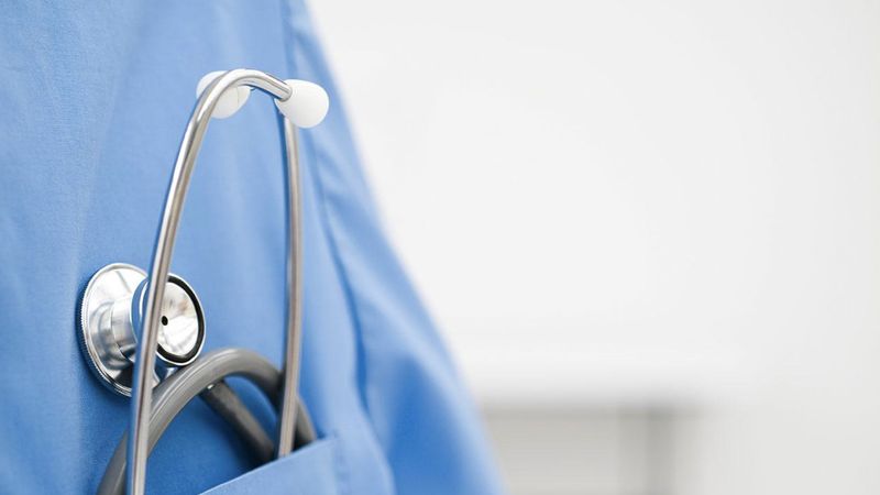 Eczacı, tabip, diş hekimi için atama kurası ilanına çıkıldı