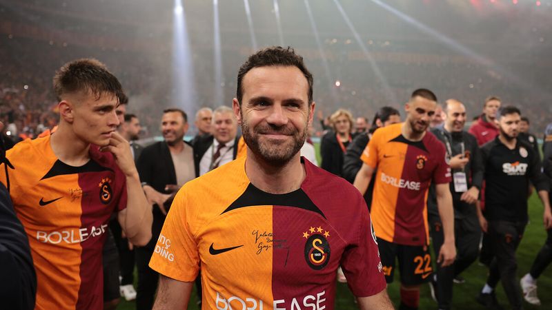 Juan Mata: Futbolu bırakmayacağım