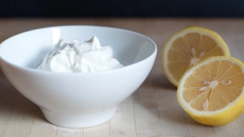 Maden suyuna 4 kaşık yoğurt ekleyin, fazla kilolardan eser kalmayacak
