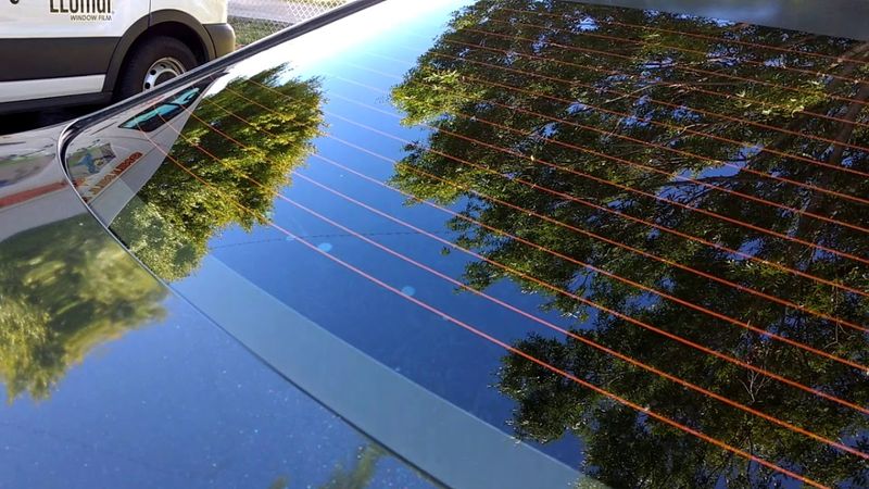 Her arabanın arka camında bulunan bu çizgiler bakın ne işe yarıyormuş…