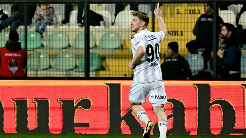 Semih Kılıçsoy, Vincenzo Montella'dan haber bekliyor