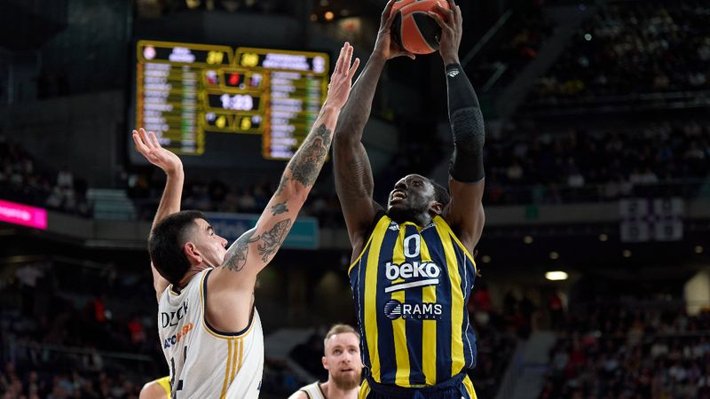 Fenerbahçe, lider Real Madrid'i deplasmanda yıktı