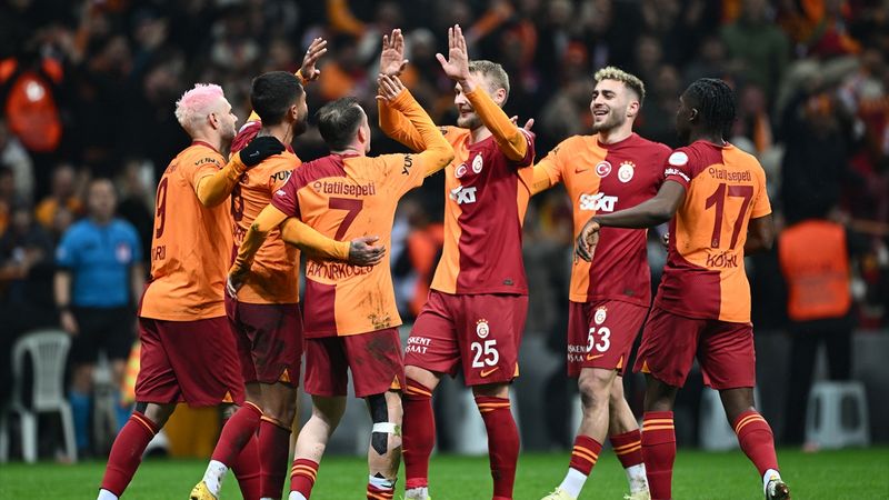 Ali Sami Yen'de müthiş maç! Galatasaray, Rizespor'u 6 golle devirdi