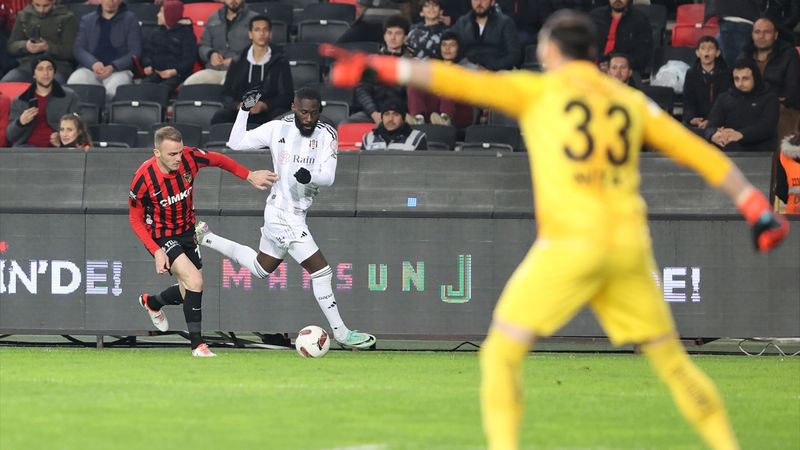 Beşiktaş, Gaziantep FK'ya yenildi
