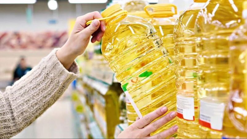 Ayçiçek yağı 89 TL'ye düştü! 1-2-3-4-5 litre stokları hızla eriyor… O markette kuyruk oluşacak