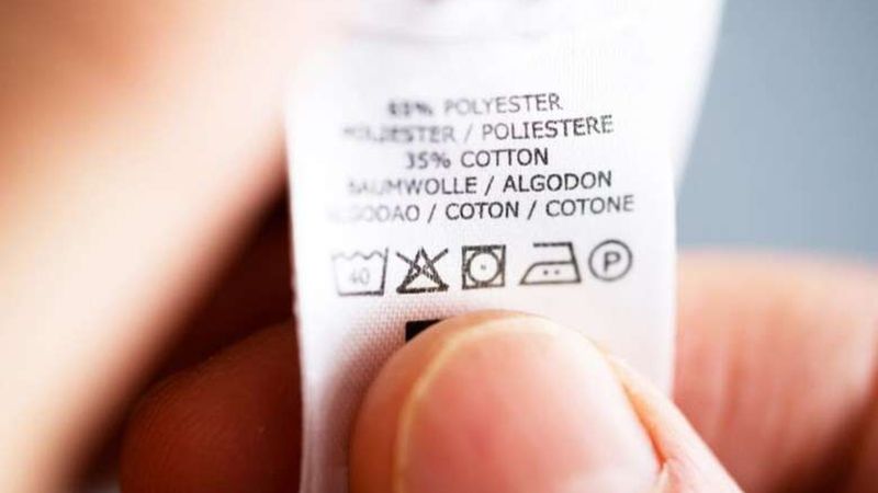 Etiketlerdeki üçgen işareti bakın ne demek