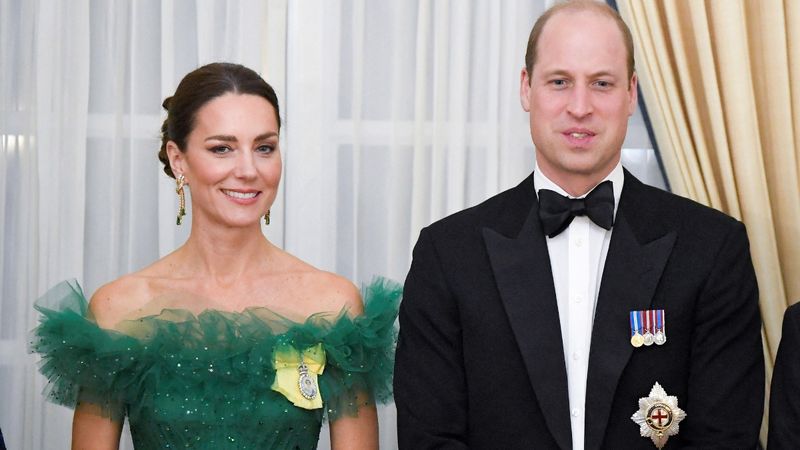 İngiltere çalkalanıyor! Prens William Prenses Kate'i bakın kimle aldatıyormuş...