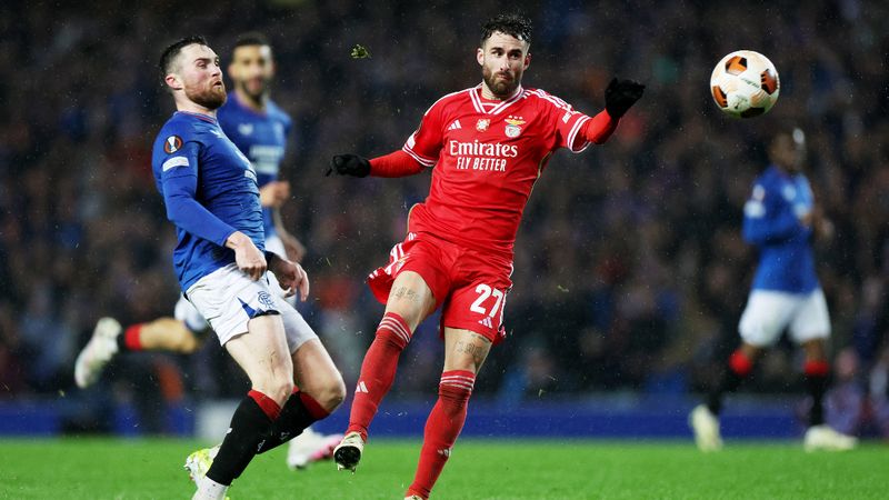 Orkun Kökçü'nün takımı Benfica, Rıdvan Yılmaz'ın oynadığı Rangers'ı eledi