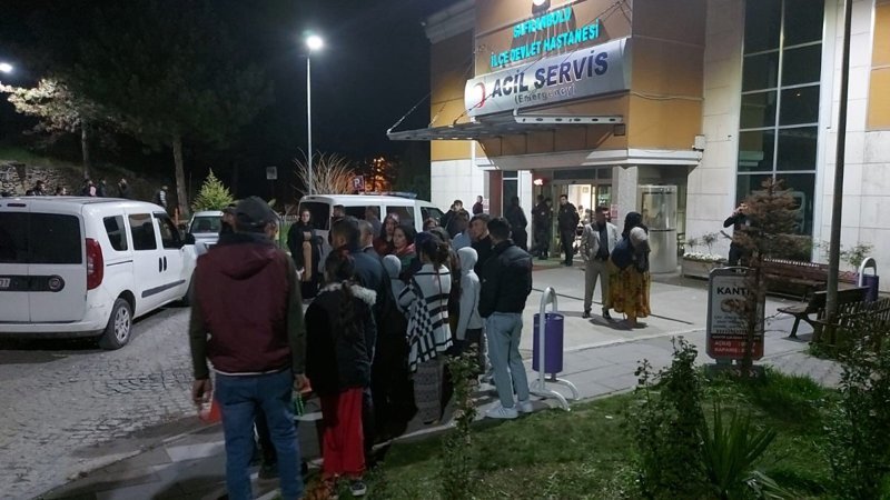 Karabük'te bıçaklı kavgada bir kişi öldü