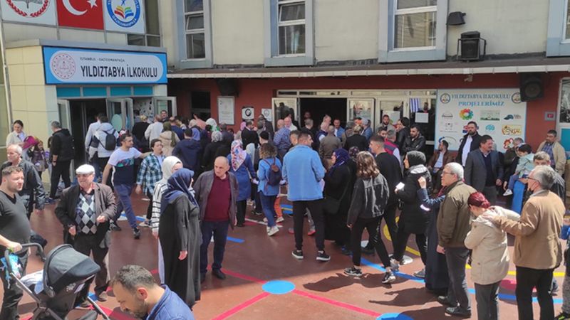 1 Nisan Pazartesi okul var mı? Seçim sonrası okullar tatil mi? MEB'den açıklama...