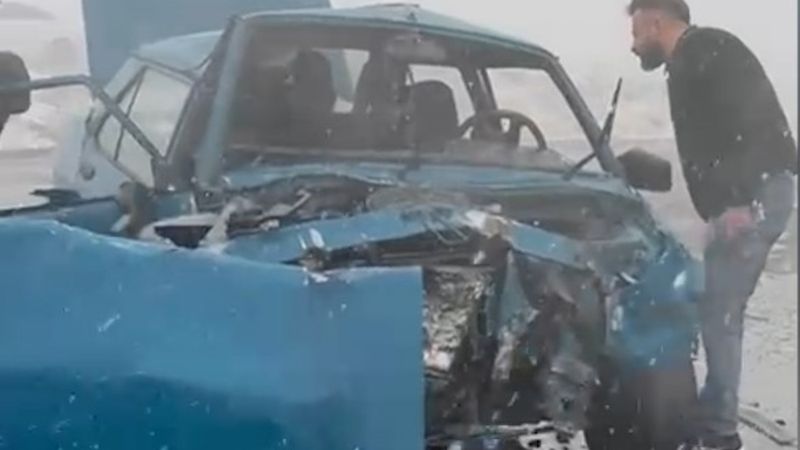 Niğde’de iki otomobil kafa kafaya çarpıştı: 5 yaralı