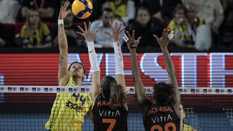 Kupa Voley'de şampiyon Fenerbahçe oldu