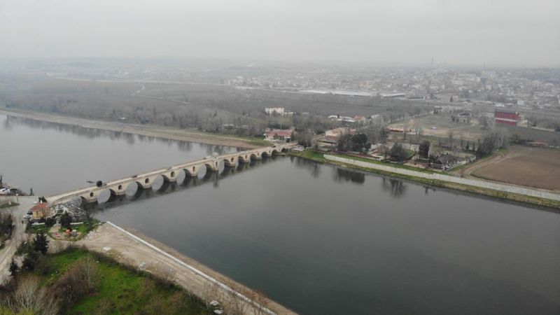 Yağışlar Meriç Nehri'nin doldurdu, çiftçiyi de mutlu etti