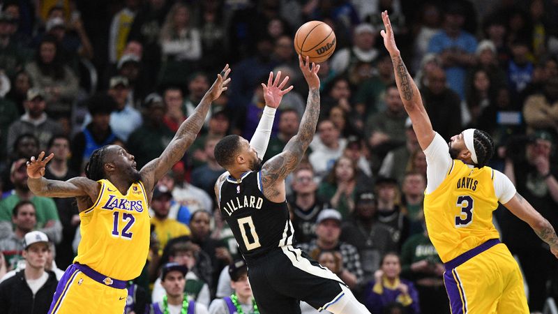 NBA'de iki uzatmaya giden maçı Los Angeles Lakers kazandı