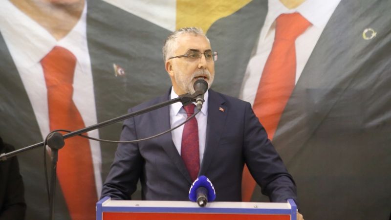 Vedat Işıkhan: Ekonomimizi yükselttikçe artan refahtan emeklimiz daha fazla pay alacak