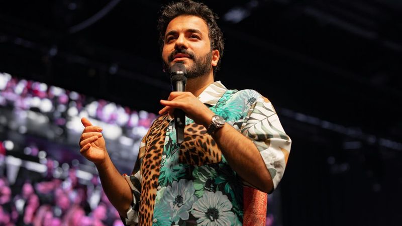 Ünlü komedyen Hasan Can Kaya'dan hayranlarını heyecanlandıran açıklama: 