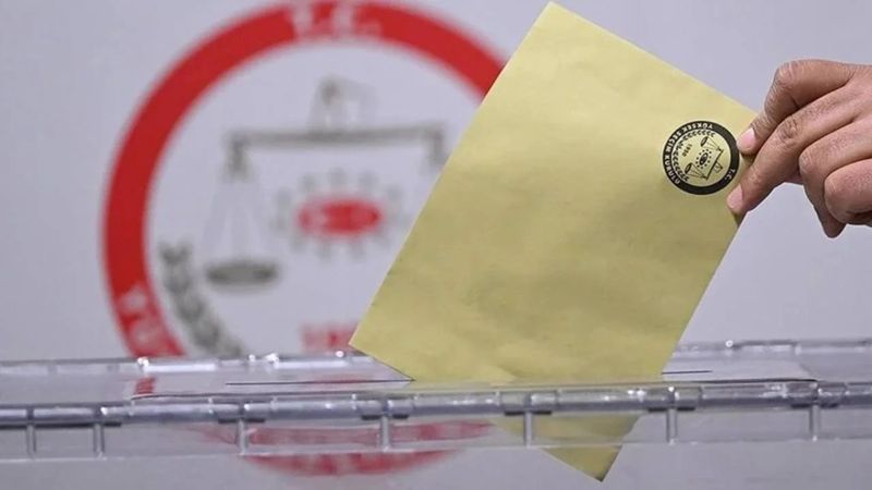 İstanbul'daki seçim yarışı için son anket: Murat Kurum mu, Ekrem İmamoğlu mu?