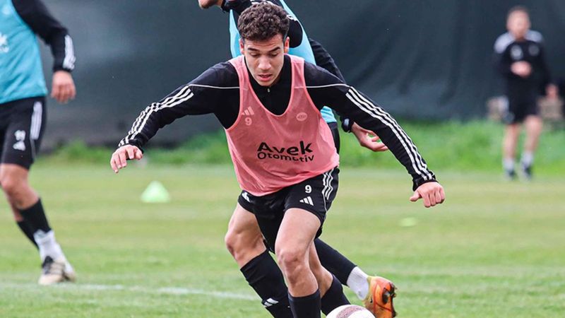 Altay'ın 17'lik golcüsü Onur Yıldız, performansıyla dikkat çekiyor