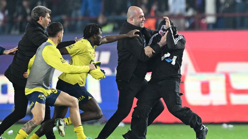 Galatasaray'dan olaylı maçın PFDK sevklerine tepki