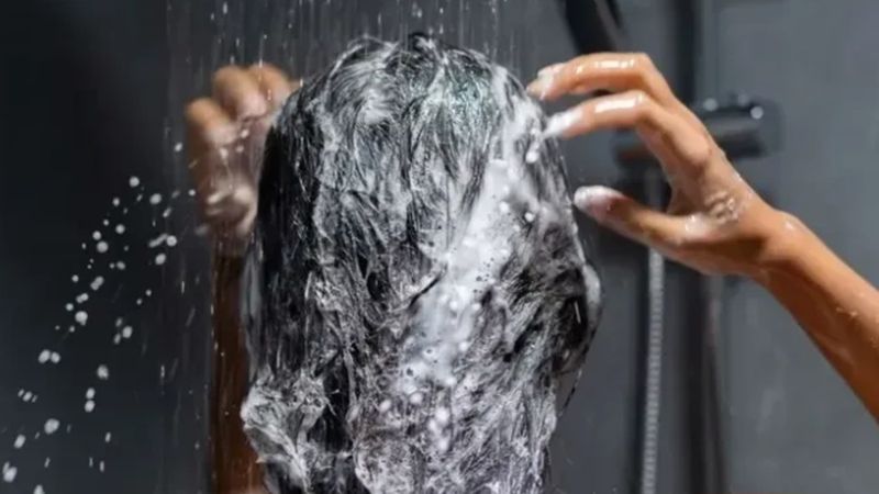 Saça maden suyu dökmek bakın ne işe yarıyor
