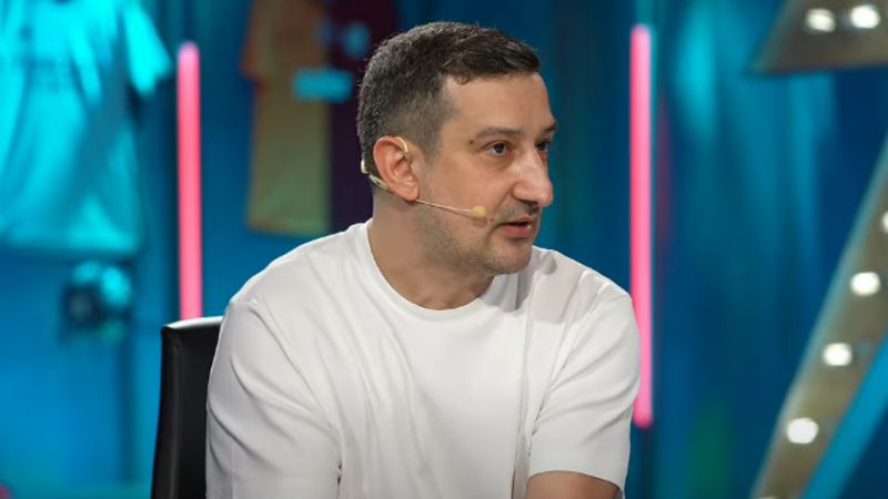 Serhat Akın'dan Ali Koç'a eleştiri: Galatasaray'a neden Süper Kupa hediye ediyoruz