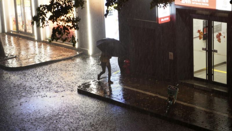 Çin'de şiddetli fırtınalar: 7 ölü, 11 yaralı