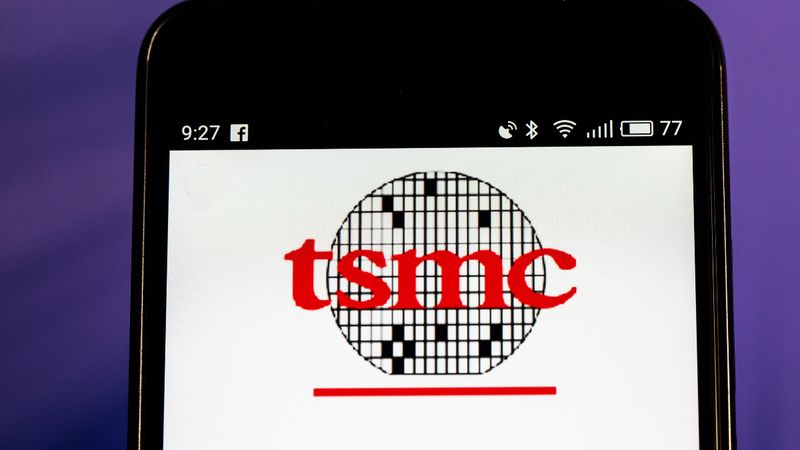 Akıllı telefon sektöründe kaos: Dünyanın en büyük çip şirketi üretimi durdurdu