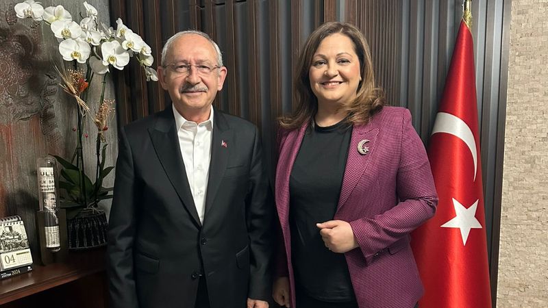 Burcu Köksal'ın ilk ziyareti Kemal Kılıçdaroğlu'na oldu