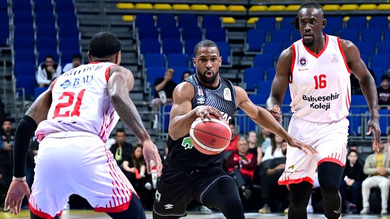 Beşiktaş, Bahçeşehir Koleji'ne yenildi