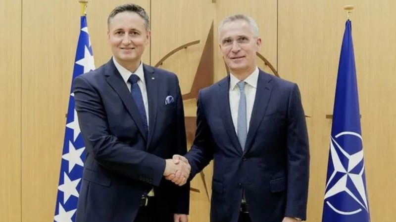 Bosna Hersek: NATO'nun bize üyelik daveti göndermesini önerdim