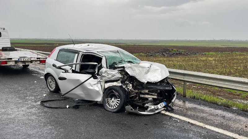 Diyarbakır'da korkunç kaza: 3 ölü 5 yaralı
