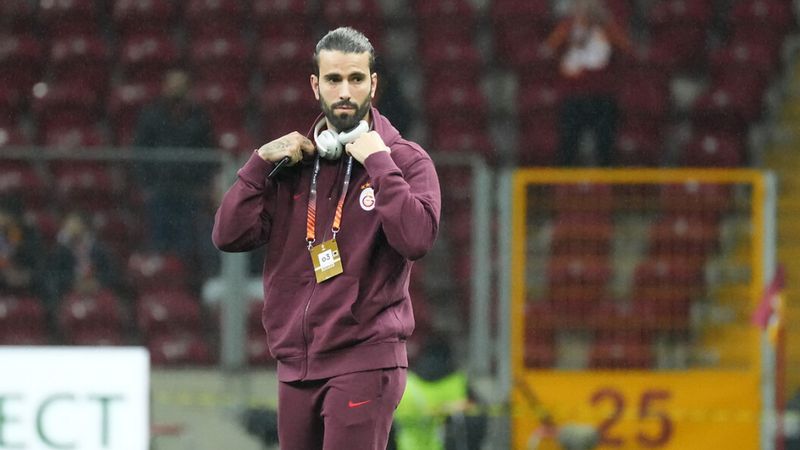 Sergio Oliveira'nın bileti kesildi: Menajeri kulüp arıyor