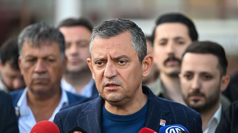 Özgür özel: İlk fırsatta Filistin'e gideceğim