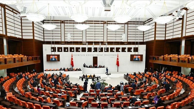 Turist rehberleri ve seyahat acentelerine ilişkin kanun teklifi Meclis Genel Kurulu'ndan geçti