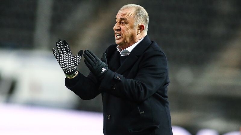 Fatih Terim'in çalıştırdığı Panathinaikos, Lamia'ya fark attı