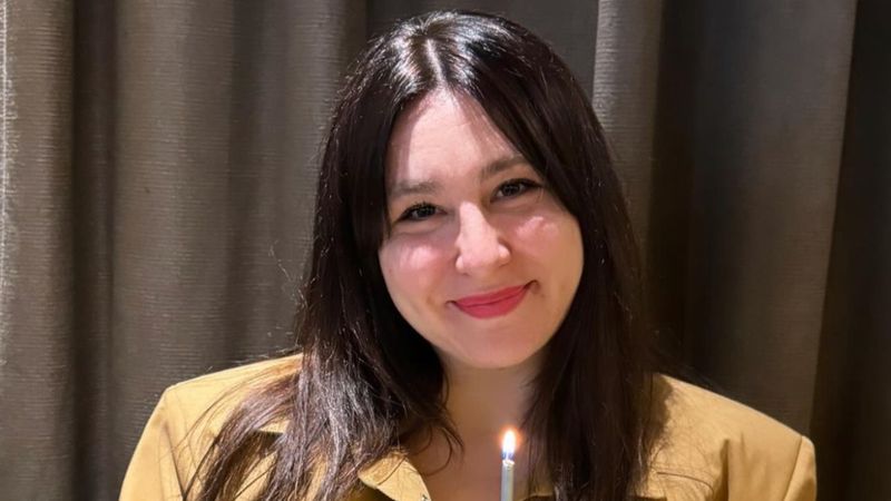 Yasemin Sakallıoğlu'nun doğum günü pastası eleştirildi: Açıklama geldi