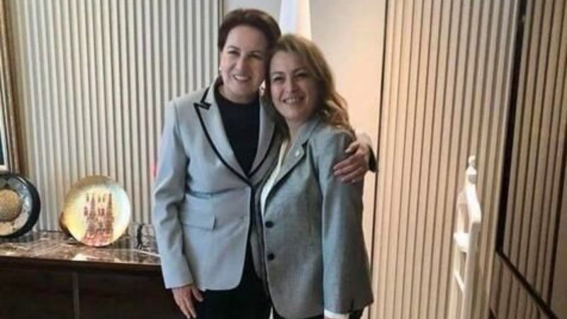 İyi Parti'den istifa eden Ayşe Sibel Yanıkömeroğlu CHP'ye katıldı