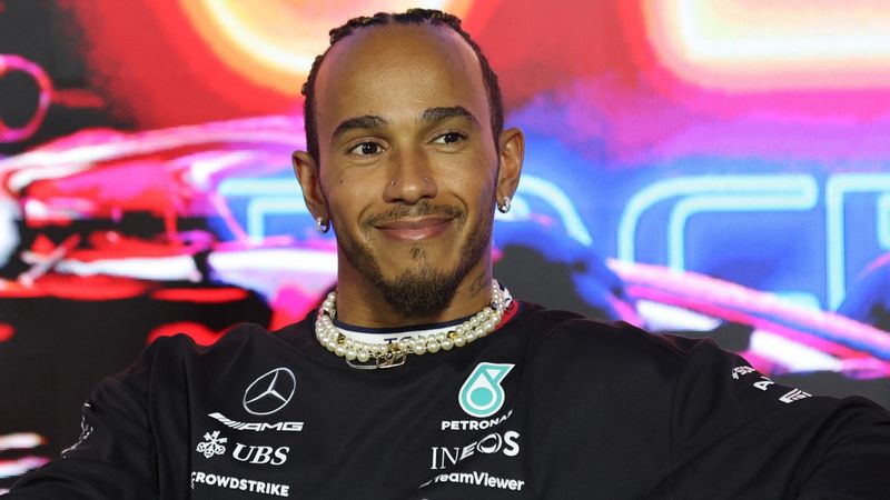 Lewis Hamilton'dan Gazze'ye destek: Buna bir son verin