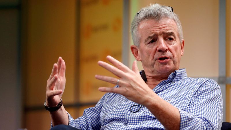 Ryanair patronu O'Leary: Göçmenleri Ruanda'ya 'mutlulukla' uçuracağız