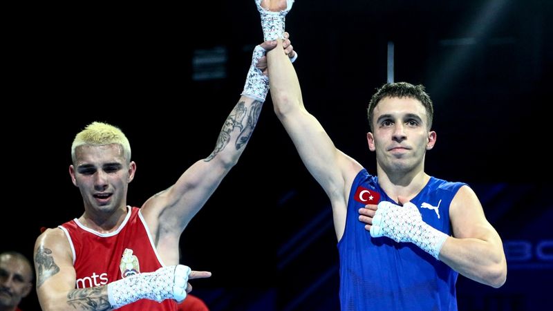 Avrupa Boks Şampiyonası'nda 3 sporcumuz finalde