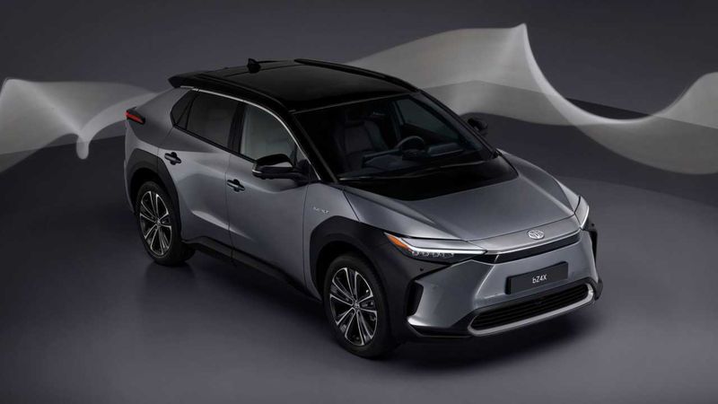 Üretimi yüzde 9 artıran Toyota 10 milyon hedefini tutturamadı