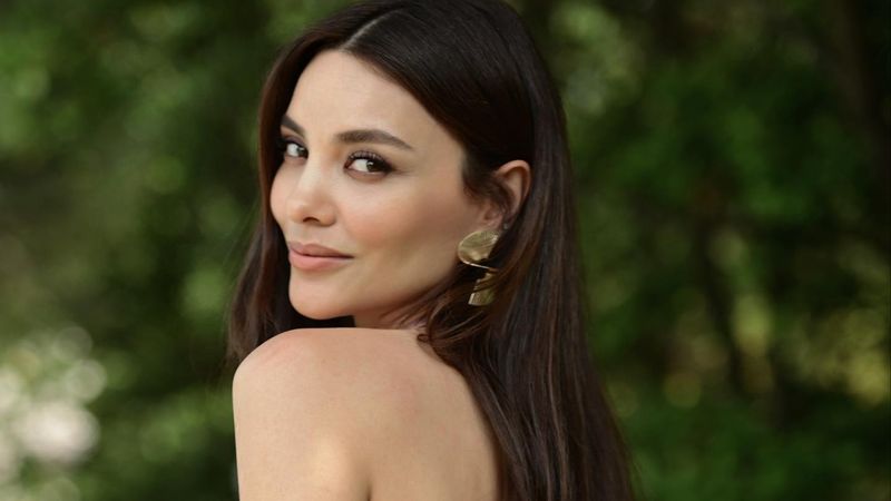 Kendimi Barbie gibi hissediyorum! Hazal Filiz Küçükköse'nin son paylaşımına yorum yağdı