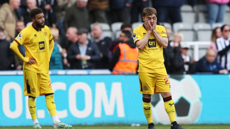 Sheffield United, Premier Lig'de küme düştü