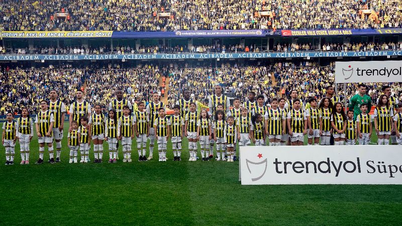 Fenerbahçe 10 yıllık şampiyonluk hasretini bitirmek istiyor