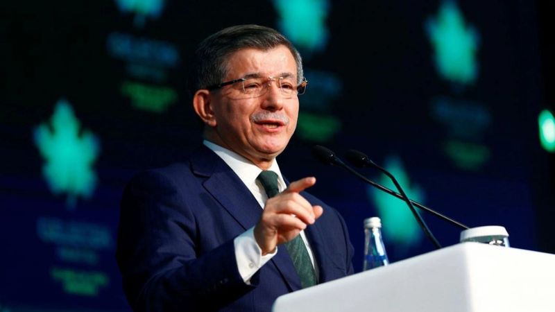 Ahmet Davutoğlu: 2028'de Cumhurbaşkanı adayı olacağım